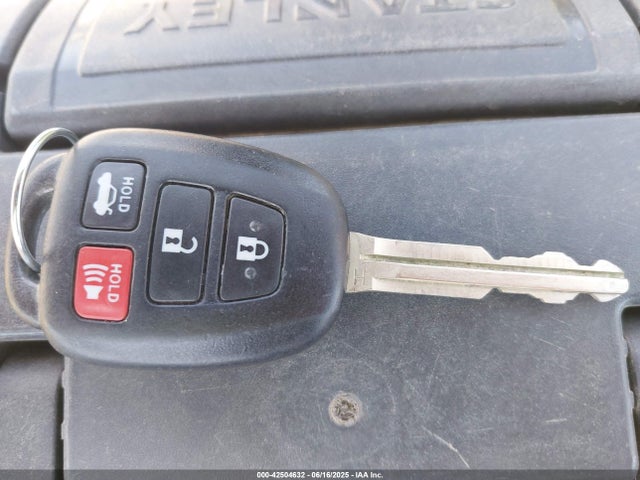 5YFBURHE6KP942130 Toyota 2zr-fe
