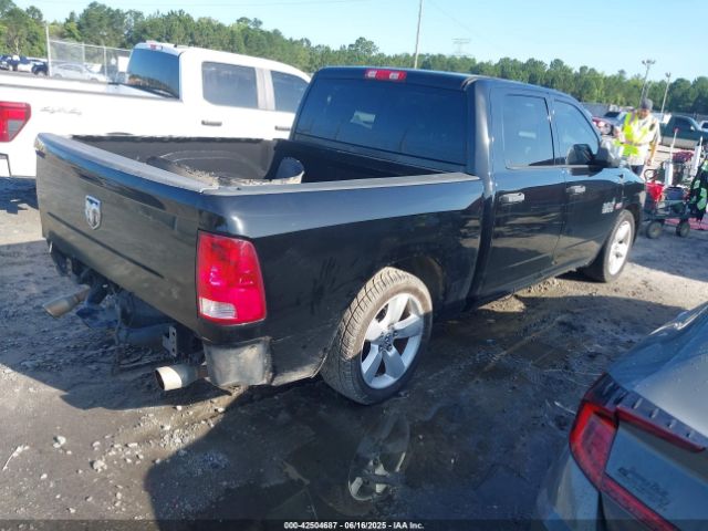 2014 RAM 1500 3C6RR6KT6EG237951 Photo 3