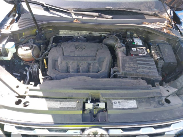 3VV2B7AX9JM204108 Volkswagen Tiguan