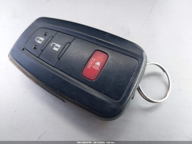 2022 TOYOTA PRIUS JTDKAMFU6N3177732 Photo 10