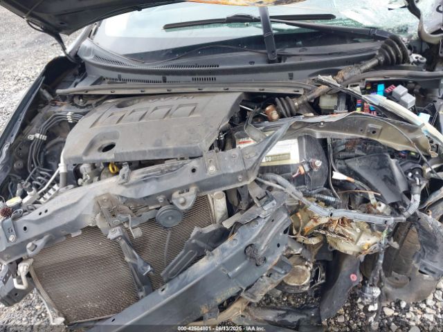 2T1BURHE4FC230768 Toyota COROLLA LE