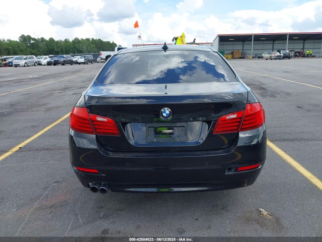 BMW 528i Xdrive 2016 WBA5A7C53GG643928 Image 16
