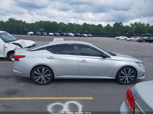 1N4BL4CVXLC130195 Nissan Altima Sr Fwd