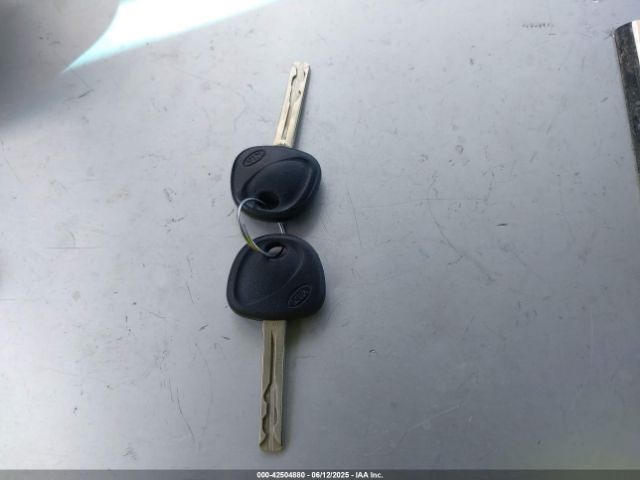 KNADM5A30E6409080 KIA RIO LX