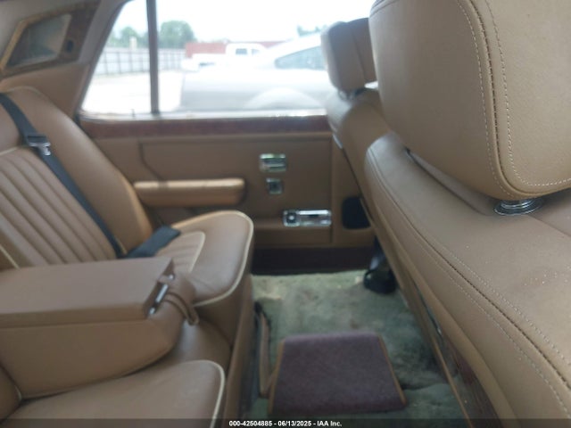 1986 Rolls-royce Silver Spur მანქანა იყიდება აუქციონზე, vin: SCAZN42A5GCX14809, აუქციონის ნომერი: 42504885