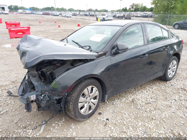 1G1PA5SH2F7103425 Chevrolet luw