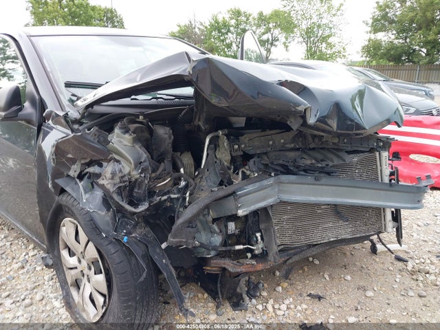 1G1PA5SH2F7103425 Chevrolet luw