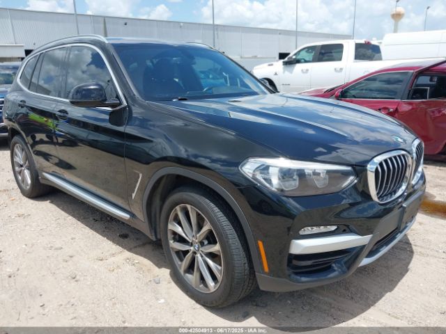 2018 BMW X3 5UXTR9C51JLC69396