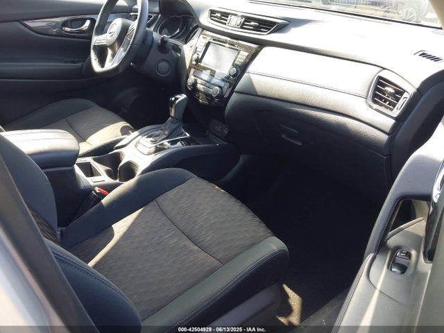 5N1AT2MT6JC711760 Nissan 2018