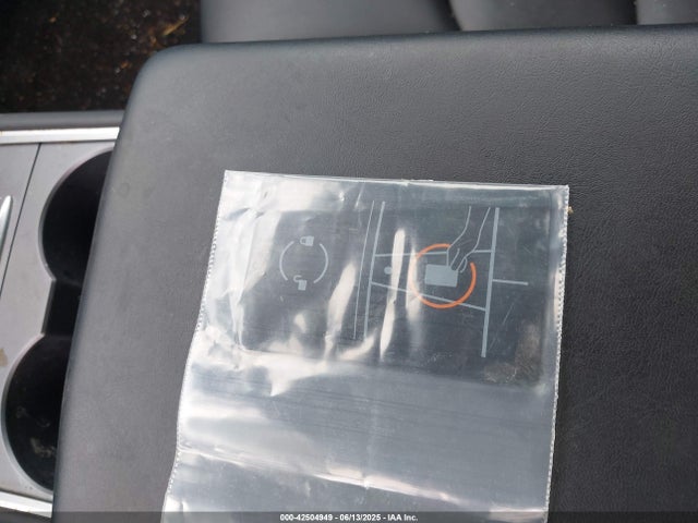 2023 TESLA MODEL 3 5YJ3E1EA5PF663176 Photo 10