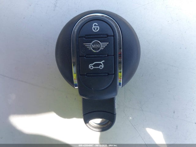 2019 MINI COUNTRYMAN WMZYT5C52K3J89136 Photo 10