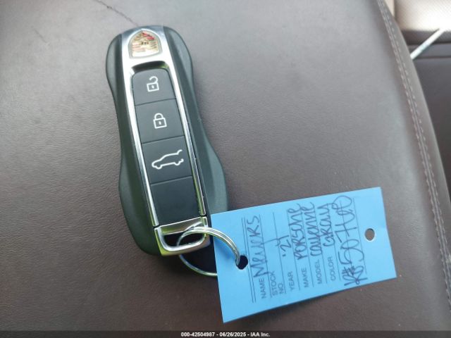 2021 PORSCHE CAYENNE E-HYBRID WP1AH2AY3MDA38073 Photo 10