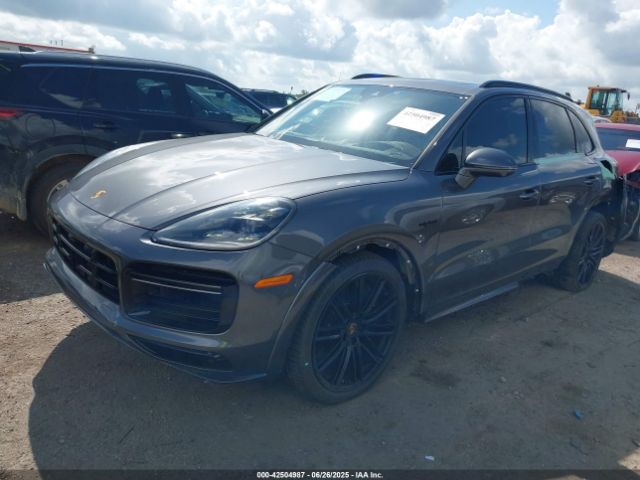 2021 PORSCHE CAYENNE E-HYBRID WP1AH2AY3MDA38073 Photo 1