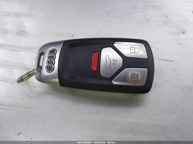 WAUEAAF43MN012636 Audi 45 tfsi (2.0t)