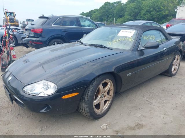 1999 JAGUAR XK8 SAJGX2042XC040972 Photo 1