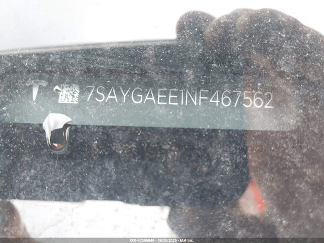 7SAYGAEE1NF467562 Tesla Model Y