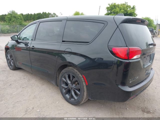 2020 CHRYSLER PACIFICA 2C4RC1FG5LR150544 Photo 2