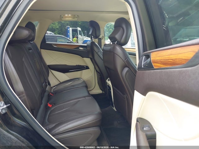 Lincoln MKC 2015 5LMTJ2AH4FUJ03328 Image 8