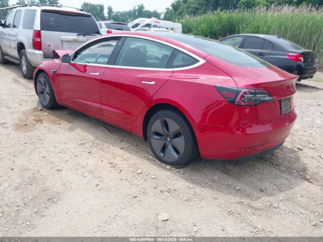 2019 TESLA MODEL 3 5YJ3E1EA7KF308437 Photo 2
