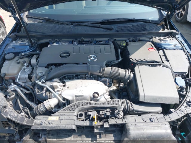 W1K5J4GB9PN332040 Mercedes-Benz m260