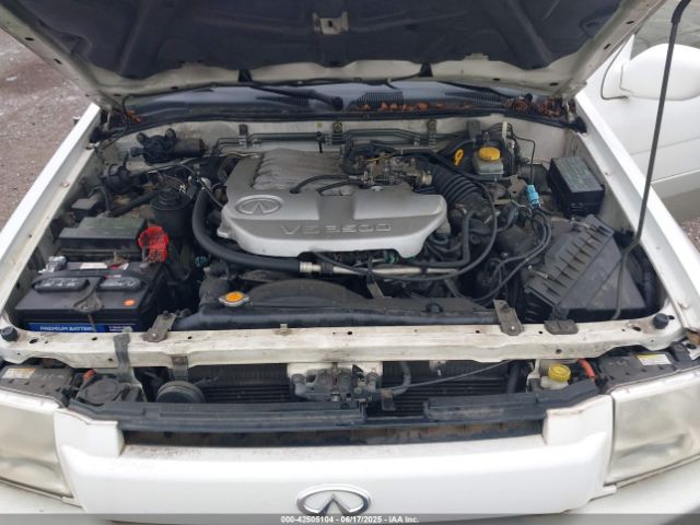 2001 INFINITI QX4 JNRDR07X21W101906 Photo 9