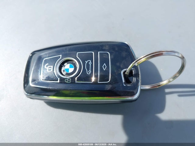 5UXWX7C57E0E77619 BMW X3 Xdrive35i