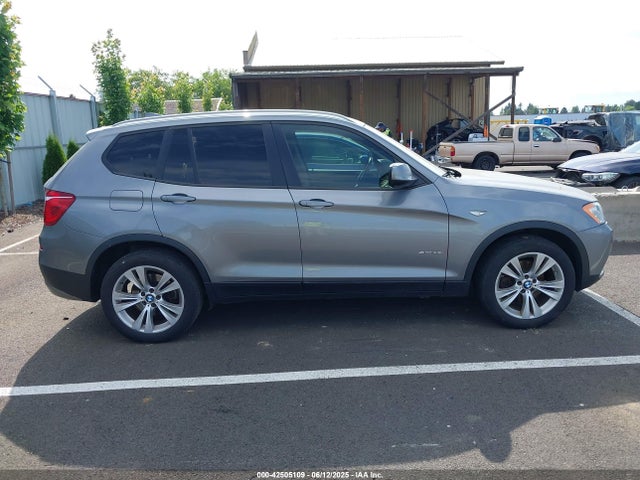5UXWX7C57E0E77619 BMW X3 Xdrive35i