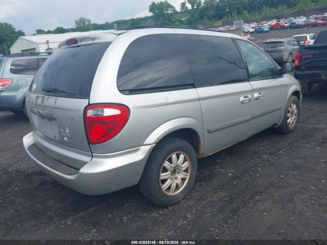 2007 CHRYSLER TOWN & COUNTRY 1A4GJ45R07B162889 Photo 3