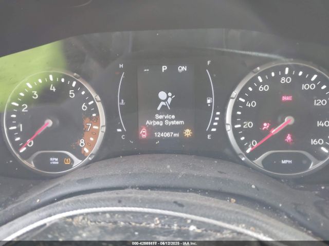 ZACCJABB8JPJ55645 Jeep Renegade Latitude Fwd
