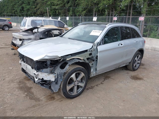 WDC0G4KB3HF145327 Mercedes-Benz m274
