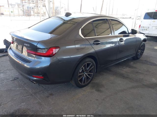 2022 BMW 330I 3MW5R1J08N8C55960 Photo 3