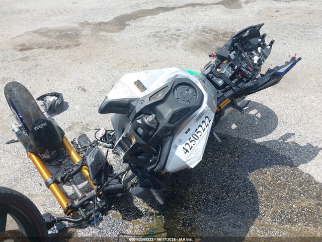 JYARN95E4SA000819 Yamaha Mtn890 (mt-09)