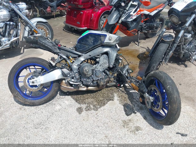 JYARN95E4SA000819 Yamaha Mtn890 (mt-09)