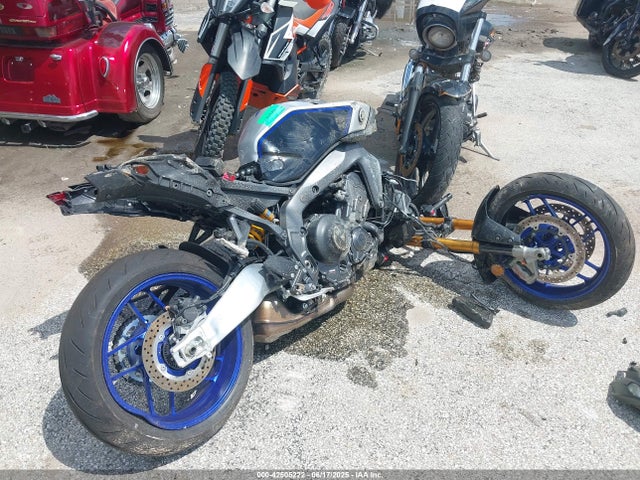JYARN95E4SA000819 Yamaha Mtn890 (mt-09)