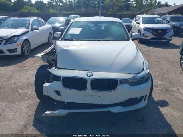 WBA3C3C53EP660915 BMW 320i