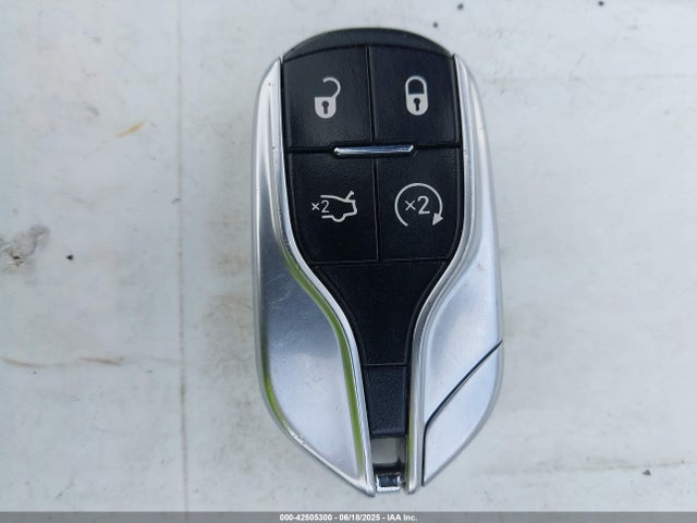 ZAM57YTL8J1279890 Maserati m156e