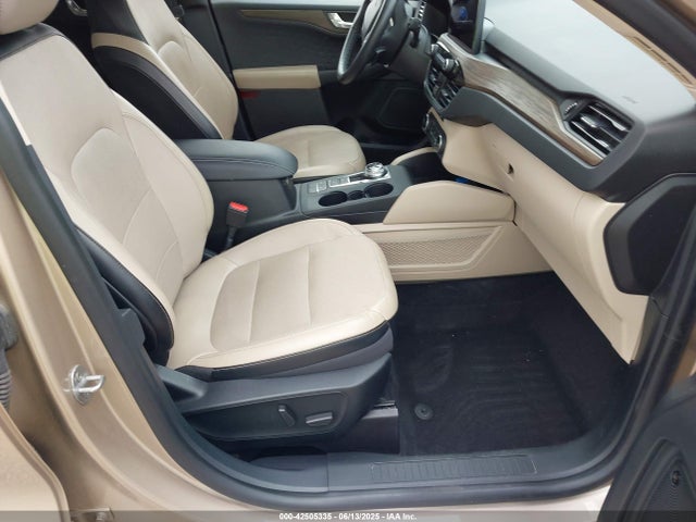 1FMCU9J96LUB09199 Ford gtdi, 240ps