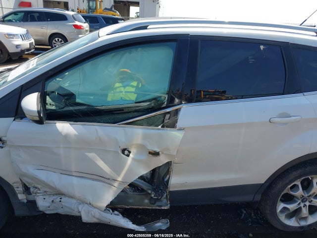 1FMCU0JX0GUB07111 Ford 2016