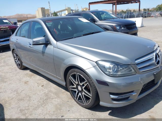 2013 MERCEDES-BENZ C 350 WDDGF5HB9DA845290