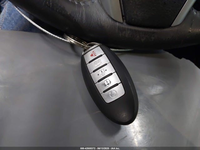 1N4AL3AP7HC144864 Nissan 2017