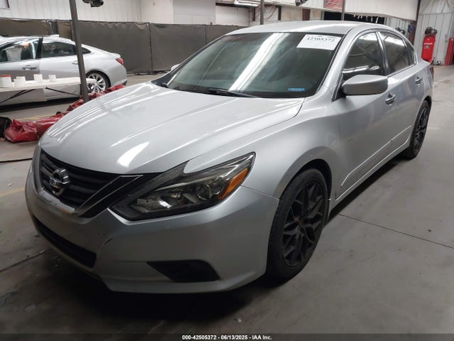 1N4AL3AP7HC144864 Nissan 2017