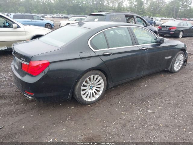 2011 BMW 750I WBAKC6C53BC394697 Photo 3