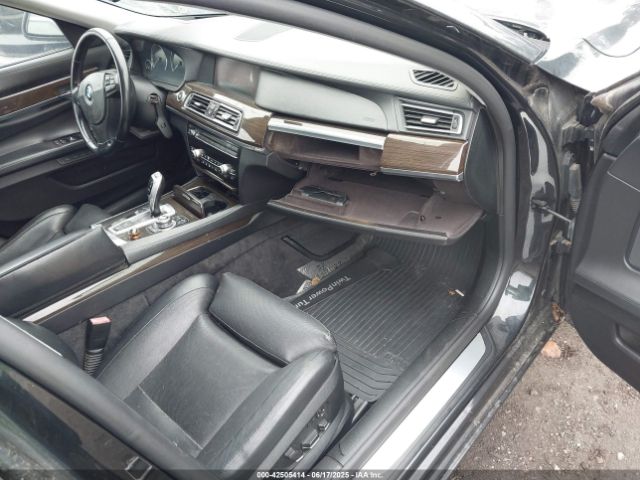 2011 BMW 750I WBAKC6C53BC394697 Photo 4