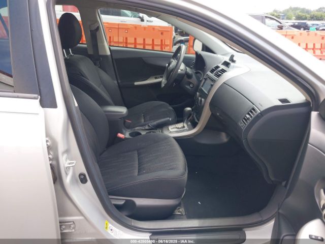 2013 TOYOTA COROLLA 2T1BU4EE9DC105916 Photo 4