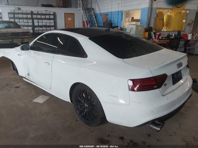 2013 AUDI S5 WAUVGAFR1DA006142 Photo 2
