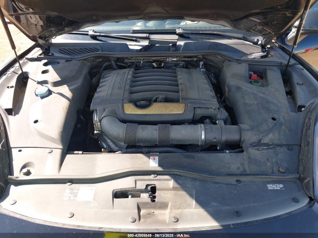 Porsche Cayenne 2016 WP1AA2A27GLA01974 Image 10