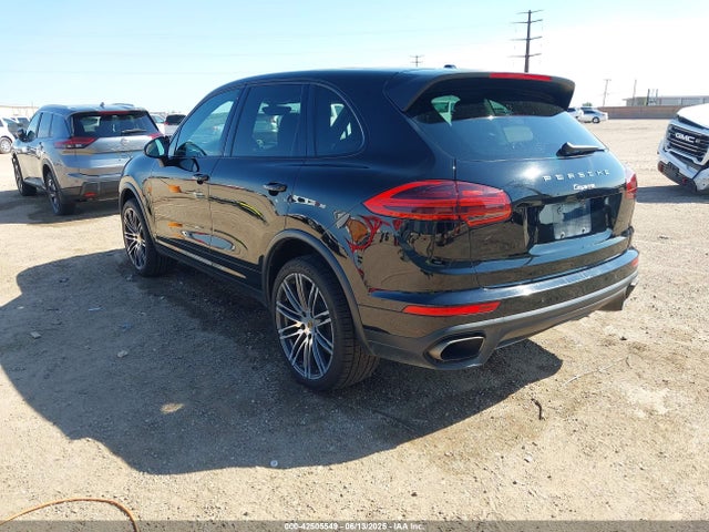 Porsche Cayenne 2016 WP1AA2A27GLA01974 Image 3