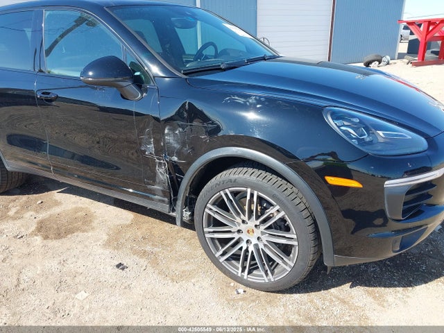 Porsche Cayenne 2016 WP1AA2A27GLA01974 Image 6