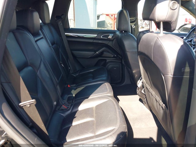 Porsche Cayenne 2016 WP1AA2A27GLA01974 Image 8