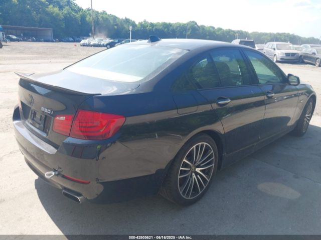 2011 BMW 550I WBAFR9C56BC757480 Photo 3